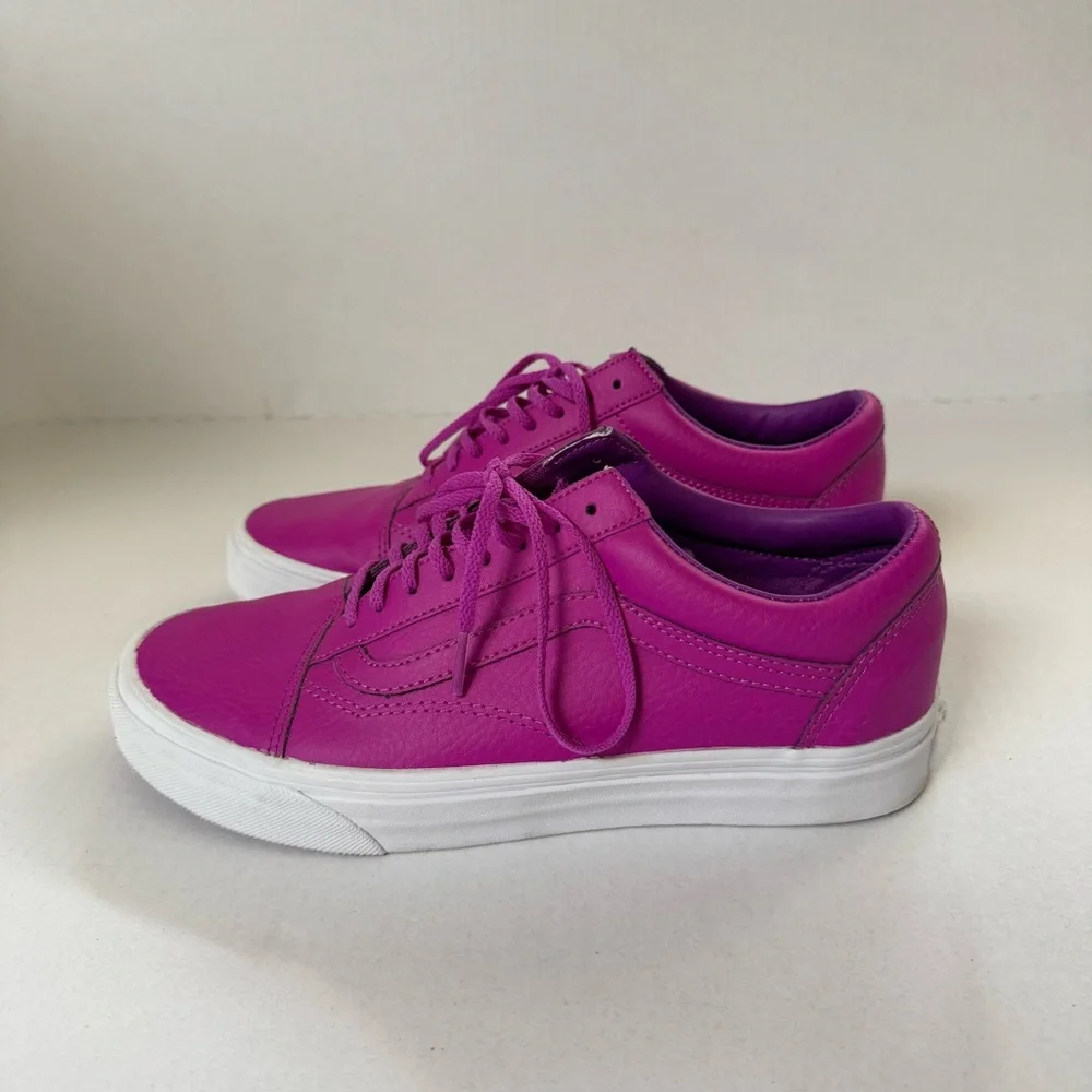 Vans Leather Old Skool Women's Fuchsia Sneakers - Picture 2 of 13